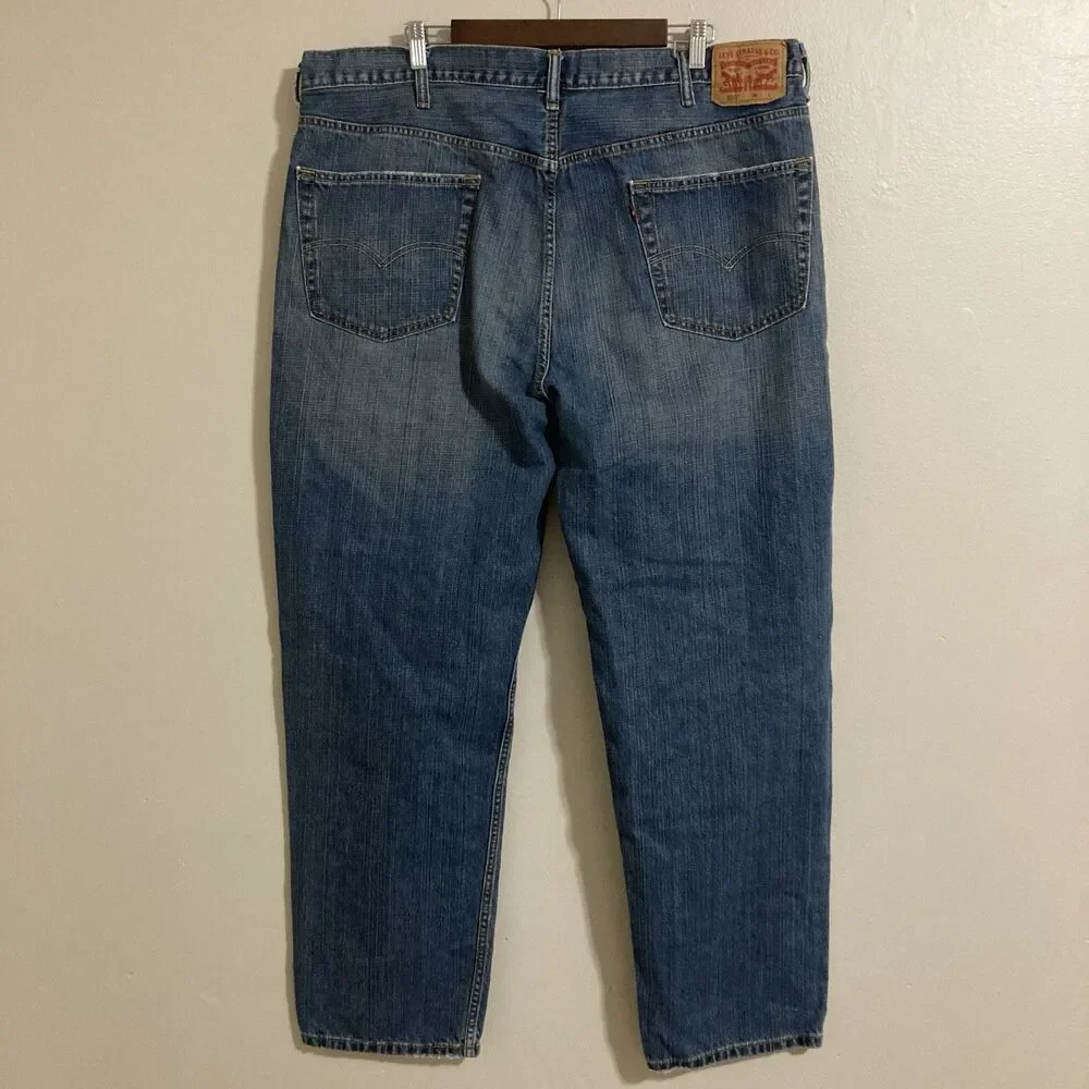 Levi 550 Relaxed Fit 5 Pocket Men’s Jeans 44x34 Light Wash Big & Tall